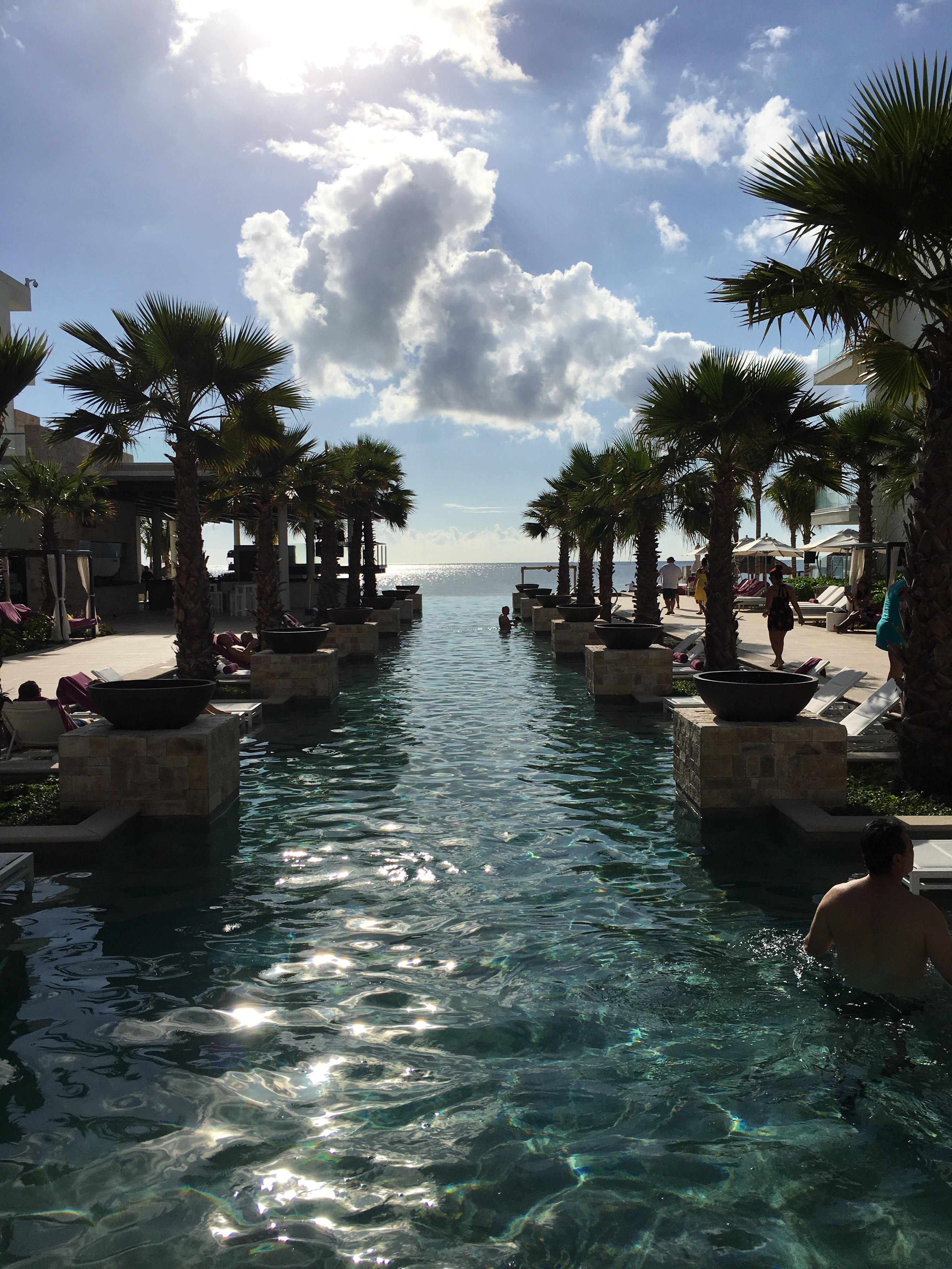 Piscine du breathless Riviera Cancun